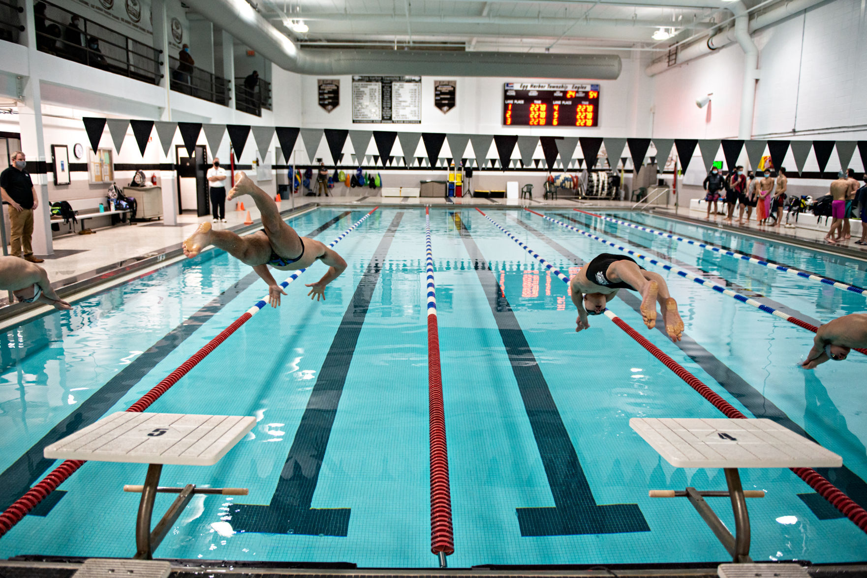 021721_spt_ehtswim